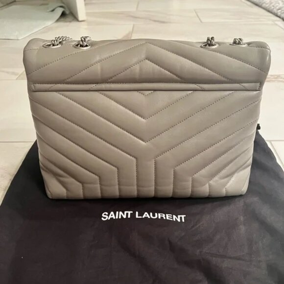 Saint Laurent Medium Monogram Y-Quilt Matelassé Loulou Bag - Great Condition!!!! - Picture 7 of 9